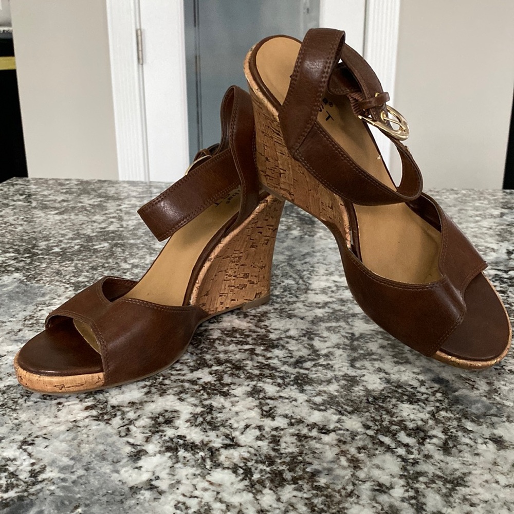 Diba West Woman’s Size 7 Brittany’s Brown Stlye 04836
